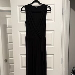 Black Sleeveless Jumpsuit